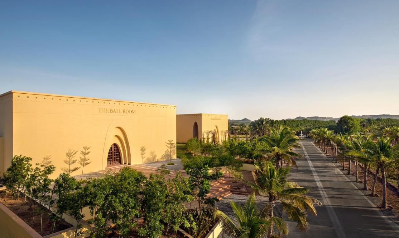 Time Square Resort & Spa Bhuj Exterior foto