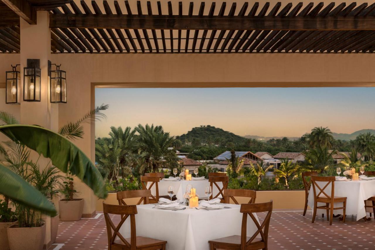 Time Square Resort & Spa Bhuj Exterior foto